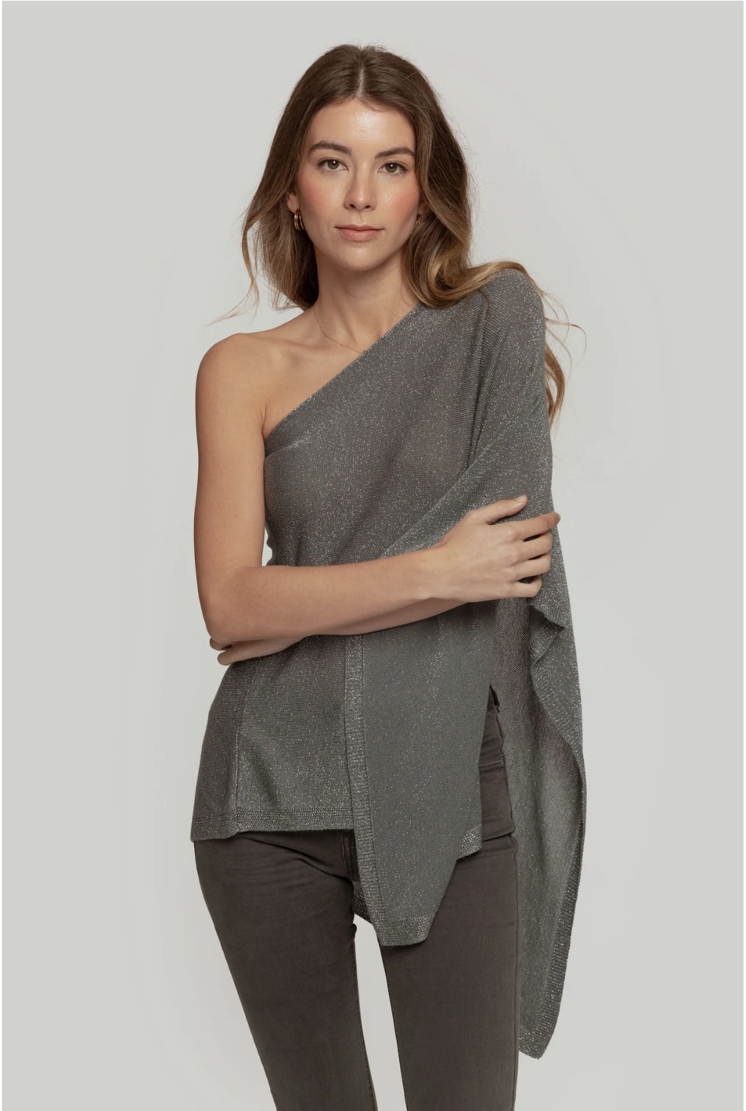 CAPA GRIS