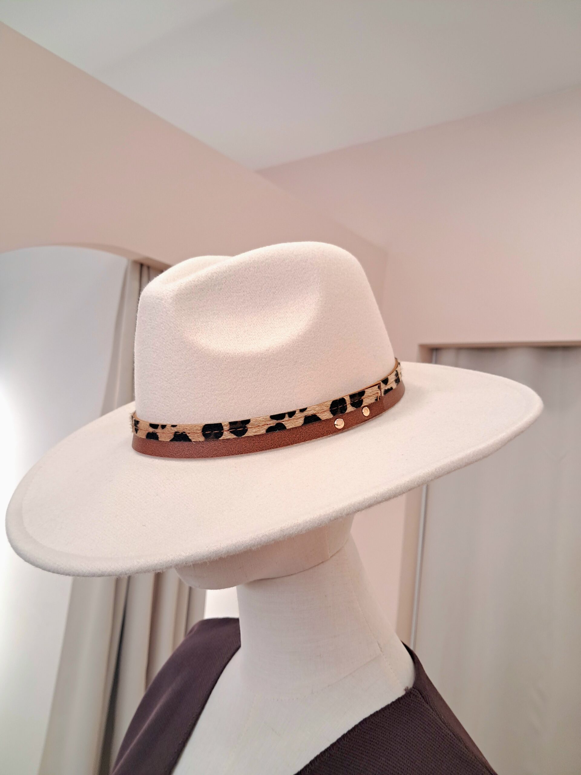 SOMBRERO BEIGE